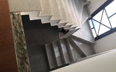 Escada em Granito Branco Itaúnas