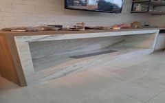 Lareira em Carrarinha Gold